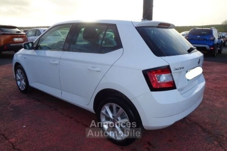 Skoda Fabia 1.0 MPI 60CH CLEVER - <small></small> 11.950 € <small>TTC</small> - #4