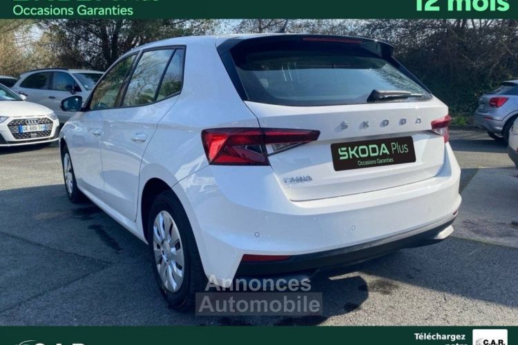 Skoda Fabia 1.0 MPI 80 ch BVM5 Active - <small></small> 13.490 € <small>TTC</small> - #27