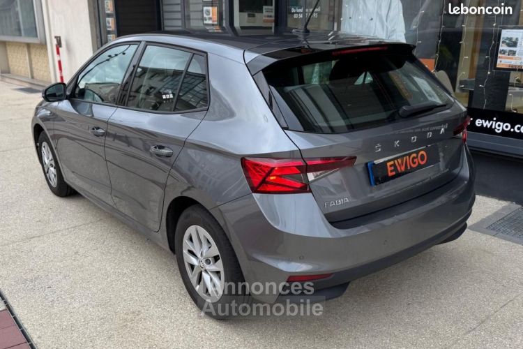 Skoda Fabia 1.0 TSI 110 AMBITION 1ER MAIN ENTRETIEN CARPLAY - <small></small> 15.490 € <small>TTC</small> - #3