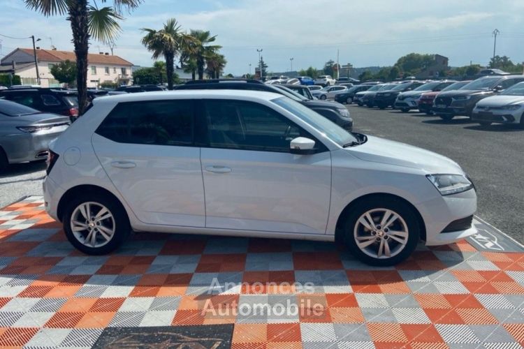 Skoda Fabia 1.0 TSI 95 AMBITION Caméra JA 15 - <small></small> 14.250 € <small>TTC</small> - #4