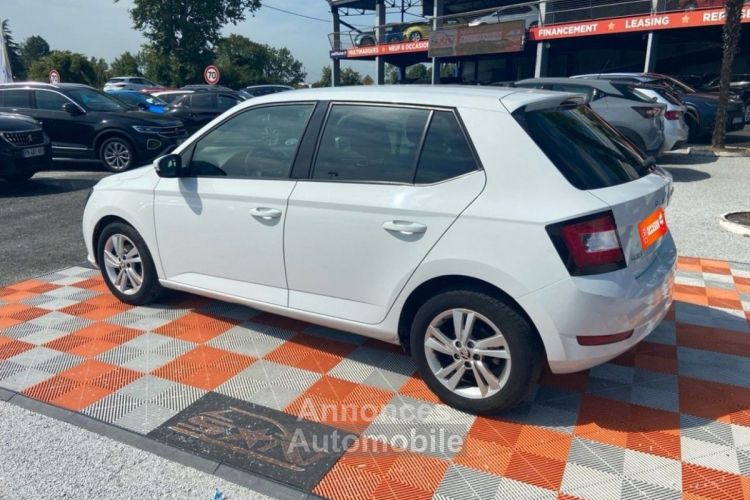 Skoda Fabia 1.0 TSI 95 AMBITION Caméra JA 15 - <small></small> 14.250 € <small>TTC</small> - #7