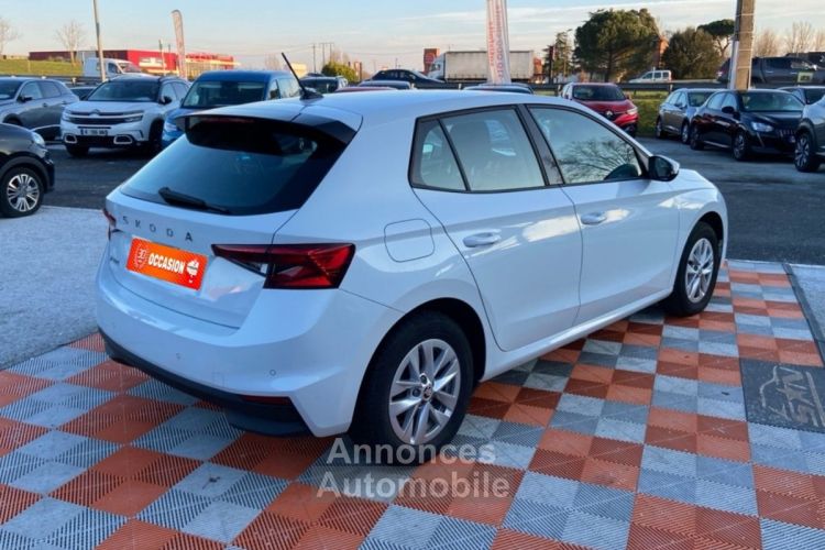 Skoda Fabia 1.0 TSI 95 AMBITION Ecran 8 JA 15 - <small></small> 17.750 € <small>TTC</small> - #5