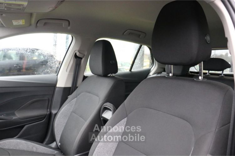 Skoda Fabia 1.0 TSI - 95 IV BERLINE ESSENTIEL - <small></small> 17.890 € <small></small> - #17