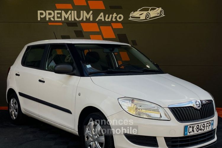 Skoda Fabia 1.2 60 Cv Style Climatisation 5 Portes Entretien Ok Ct 2026 - <small></small> 5.990 € <small>TTC</small> - #2