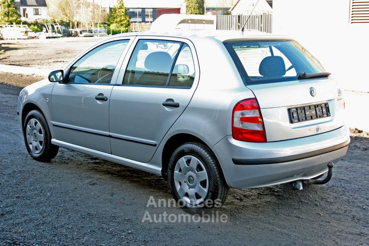 Skoda Fabia 1.2i Classic - <small></small> 2.490 € <small>TTC</small> - #3