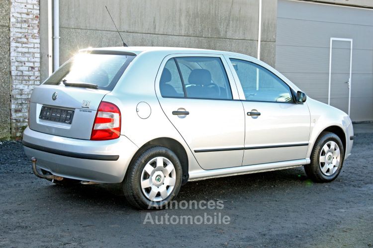 Skoda Fabia 1.2i Classic - <small></small> 2.490 € <small>TTC</small> - #5