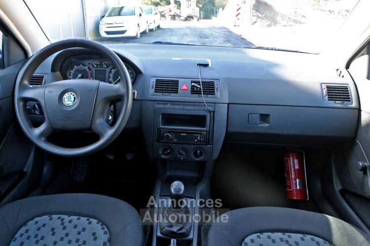 Skoda Fabia 1.2i Classic - <small></small> 2.490 € <small>TTC</small> - #11