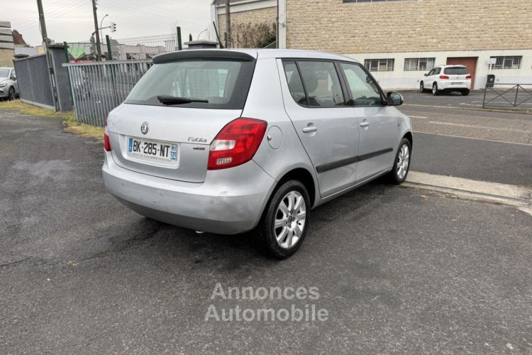 Skoda Fabia 1.6 TDI CR FAP - 90 Ambition Clim + Radar AR - <small></small> 6.990 € <small>TTC</small> - #5