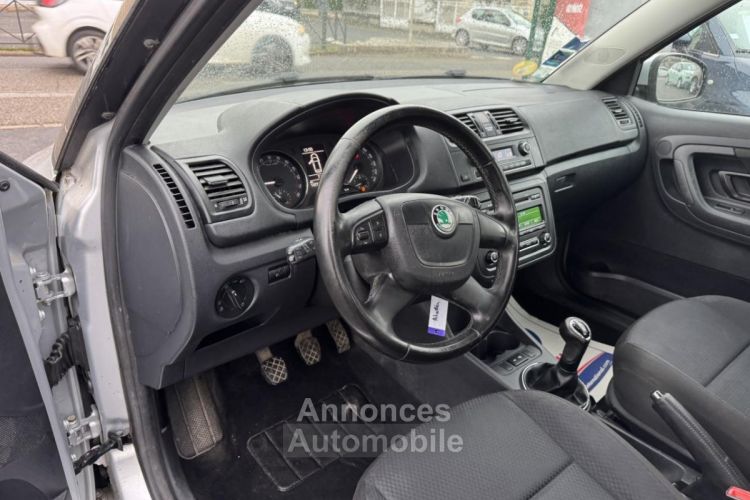 Skoda Fabia 1.6 TDI CR FAP - 90 Ambition Clim + Radar AR - <small></small> 6.990 € <small>TTC</small> - #25