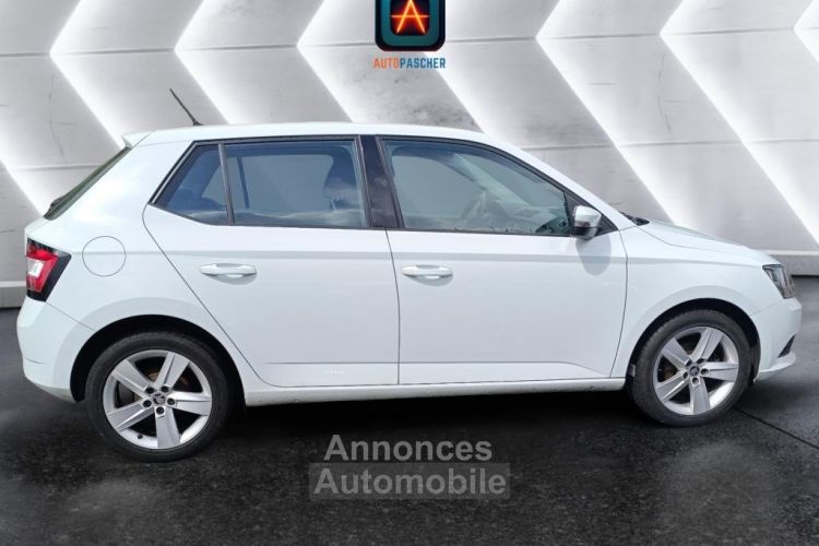 Skoda Fabia 3 1.0  ess - 75  Finition Business Climatisaiton Confort pack Garantie 12 mois - <small></small> 7.450 € <small>TTC</small> - #6