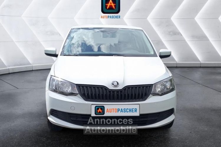 Skoda Fabia 3 1.0  ess - 75  Finition Business Climatisaiton Confort pack Garantie 12 mois - <small></small> 7.450 € <small>TTC</small> - #8