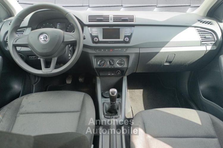 Skoda Fabia 3 1.0  ess - 75  Finition Business Climatisaiton Confort pack Garantie 12 mois - <small></small> 7.450 € <small>TTC</small> - #10