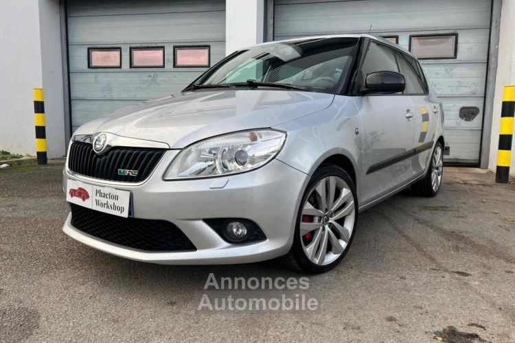 Skoda Fabia DESTOCKAGE - RS 1.4 TSI 180Ch II RS 1.4 TSI 180Ch Polo GTI - DSG 7 - PALETTES AU VOLANT - PACK HIVER - <small></small> 8.490 € <small>TTC</small> - #2