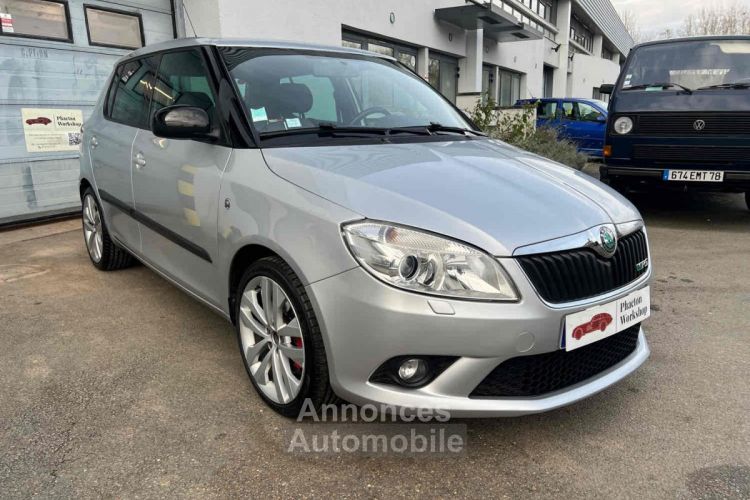 Skoda Fabia DESTOCKAGE - RS 1.4 TSI 180Ch II RS 1.4 TSI 180Ch Polo GTI - DSG 7 - PALETTES AU VOLANT - PACK HIVER - <small></small> 8.490 € <small>TTC</small> - #4