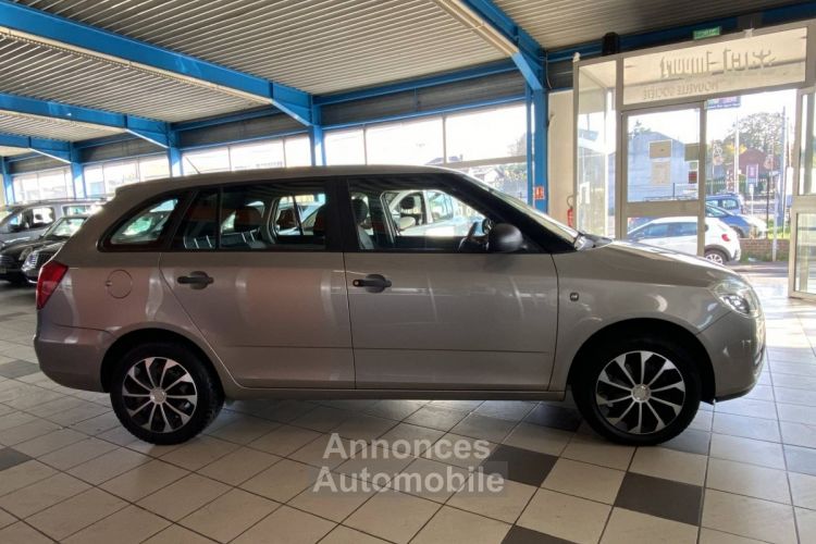 Skoda Fabia II 1.4 TDI70 Ambiente - <small></small> 3.990 € <small>TTC</small> - #4