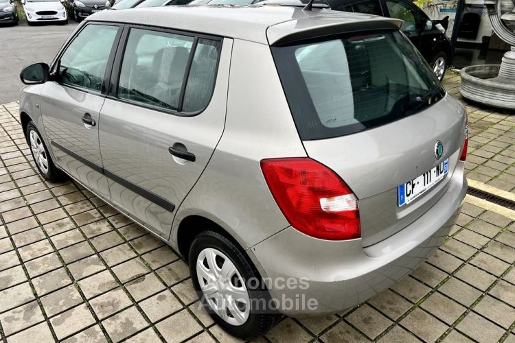 Skoda Fabia II (542) 1.2 (60Ch) PEP\'S - <small></small> 5.990 € <small>TTC</small> - #4