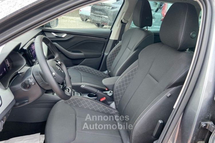 Skoda Kamiq 1.0 TSI 110 BV6 AMBITION Caméra Cockpit JA 17