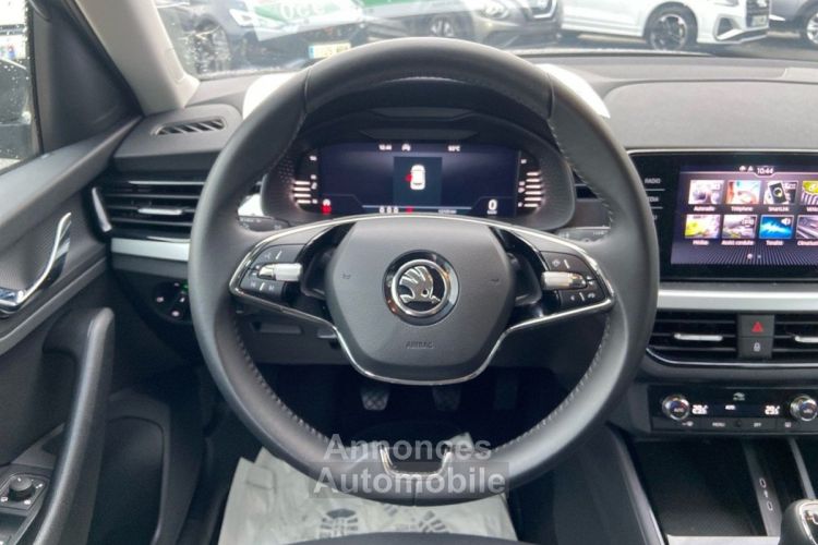 Skoda Kamiq 1.0 TSI 110 BV6 AMBITION Caméra Cockpit JA 17