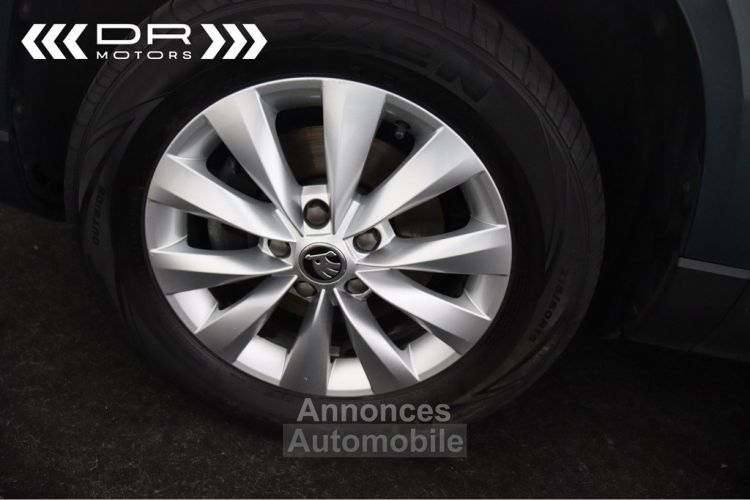 Skoda Karoq 1.6CRTDI AMBITION - LEDER NAVI DAB MIRROR LINK - <small></small> 17.995 € <small>TTC</small> - #48