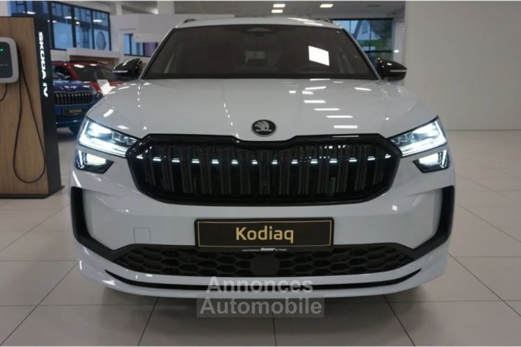 Skoda Kodiaq 2024 2.0 TDI Sportline 4x4 DSG 7-Sitzer Matrix Navi Pan - <small></small> 57.990 € <small></small> - #12