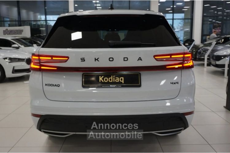 Skoda Kodiaq 2024 2.0 TDI Sportline 4x4 DSG 7-Sitzer Matrix Navi Pan - <small></small> 57.990 € <small></small> - #14