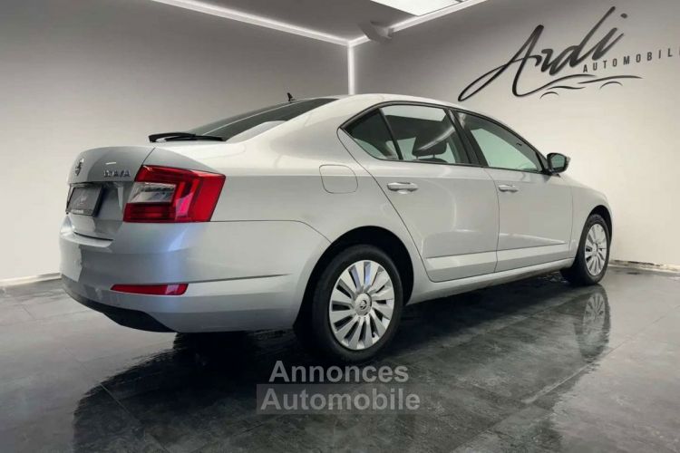 Skoda Octavia 1.2 TSI GPS GARANTIE 12 MOIS 1er PROPRIETAIRE - <small></small> 13.950 € <small>TTC</small> - #4