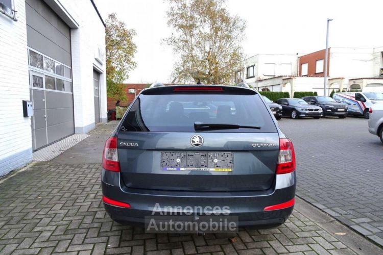 Skoda Octavia 1.4TSi Ambition XENON,TREKHAAK,NAVI,CRUISE,PDC V+A - <small></small> 11.900 € <small>TTC</small> - #6