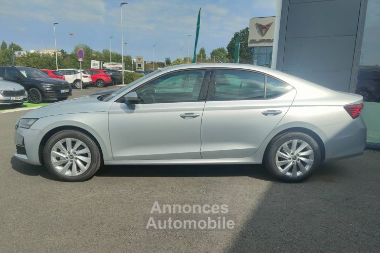 Skoda Octavia 1.5 TSI Hybrid 150 ch DSG7 Sportline - <small></small> 39.980 € <small>TTC</small> - #2