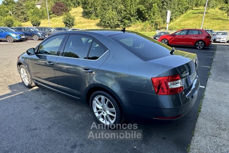 Skoda Octavia 1.6 TDI SCR - 116 Bva S&SClever Gps + Camera AR - <small></small> 16.490 € <small>TTC</small> - #5