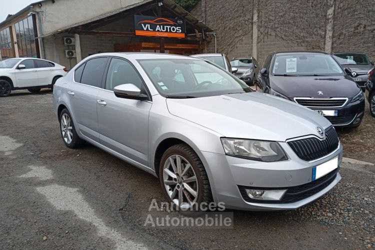 Skoda Octavia 2.0 TDI 150 cv DSG6 Année 2016 Boîte automatique - <small></small> 10.420 € <small>TTC</small> - #1