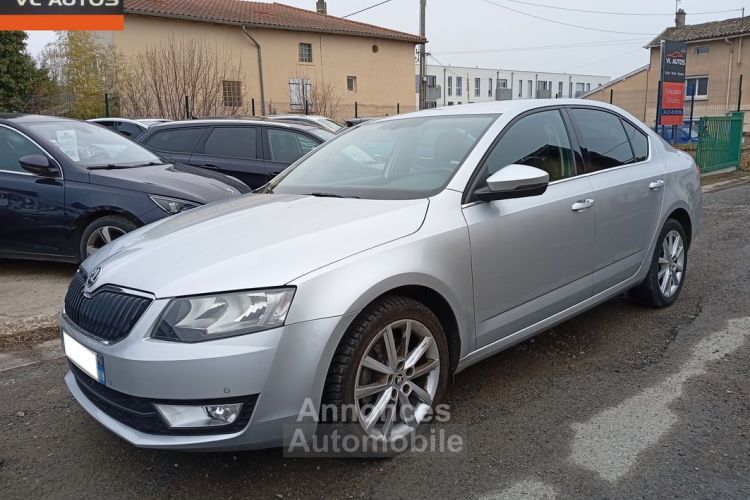 Skoda Octavia 2.0 TDI 150 cv DSG6 Année 2016 Boîte automatique - <small></small> 10.420 € <small>TTC</small> - #2