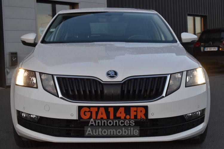 Skoda Octavia 2.0 TDI 150CH CR FAP CLEVER DSG6 - <small></small> 17.890 € <small>TTC</small> - #17