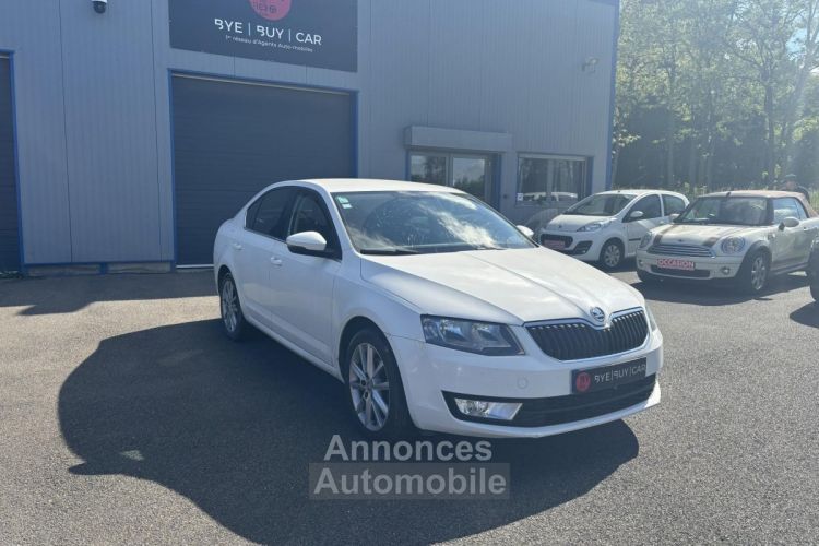 Skoda Octavia 2.0 TDI CR - 150 Start & Stop GTIE 12 M TBE PASSAT - <small></small> 13.990 € <small>TTC</small> - #3