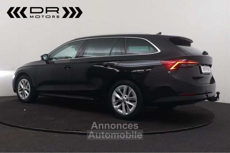 Skoda Octavia Combi 1.0TSI DSG / AUTOMAAT - APPLE CARPLAY ANDROID TREKHAAK TOPSTAAT - <small></small> 19.995 € <small>TTC</small> - #4