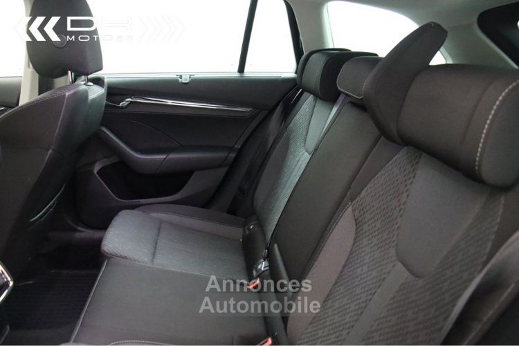 Skoda Octavia Combi 1.0TSI DSG eTEC STYLE - NAVI LED DAB MIRROR LINK TREKHAAK - <small></small> 19.995 € <small>TTC</small> - #49