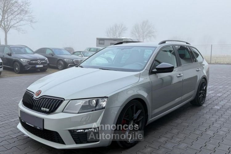 Skoda Octavia Combi 2.0 TSI - 220 - BV DSG   BREAK RS - <small></small> 18.751 € <small>TTC</small> - #4