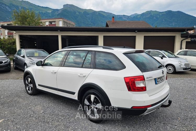 Skoda Octavia Combi 4x4 2.0 tdi 184 scout dsg 11-2015 garantie 6 mois - <small></small> 13.990 € <small>TTC</small> - #2