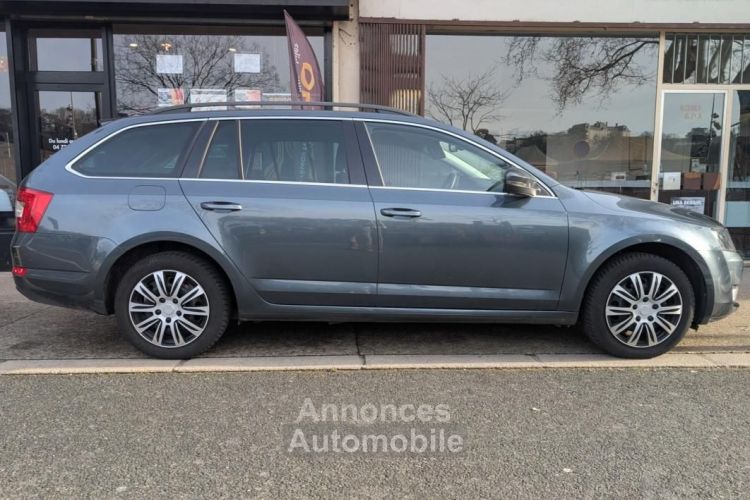 Skoda Octavia Combi III 2.0 TDI 150CH CR FAP GREENTEC EDITION DSG6 1ERE MAIN ENTRETIEN CONSTRUC... - <small></small> 13.990 € <small>TTC</small> - #7