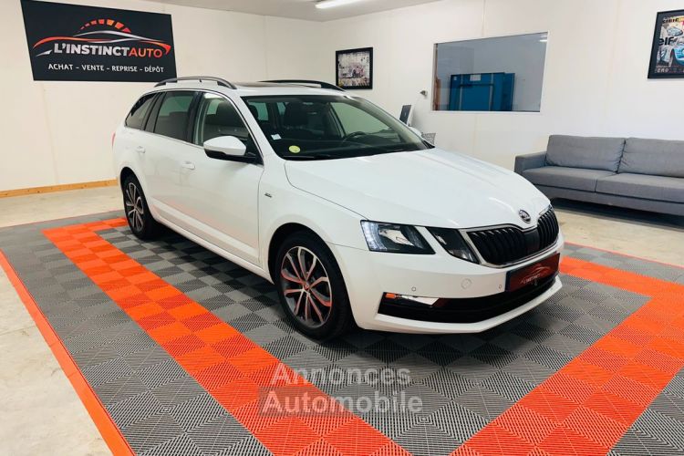 Skoda Octavia Combi SKODA OCTAVIA COMBI 1.6 TDI 116 ch + TOIT PANORAMIQUE + ENTRETIEN SKODA + RÉTROVISEURS ÉLECTRIQUES - <small></small> 16.990 € <small>TTC</small> - #1