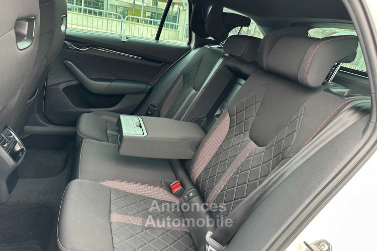 Skoda Octavia Combi Skoda Octavia Combi 2.0 TDI 200ch RS 4x4 DSG7 Garantie 2026 Attelage 18 Caméra / 39 - <small></small> 33.400 € <small>TTC</small> - #11