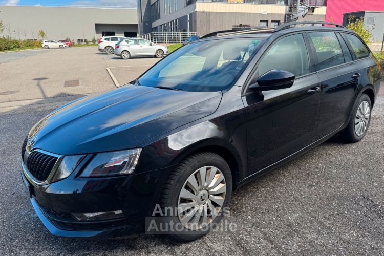 Skoda Octavia Combi TVA 2.0 TDI DSG7 RECUP 184ch 4x4 1 - <small></small> 18.490 € <small>TTC</small> - #1