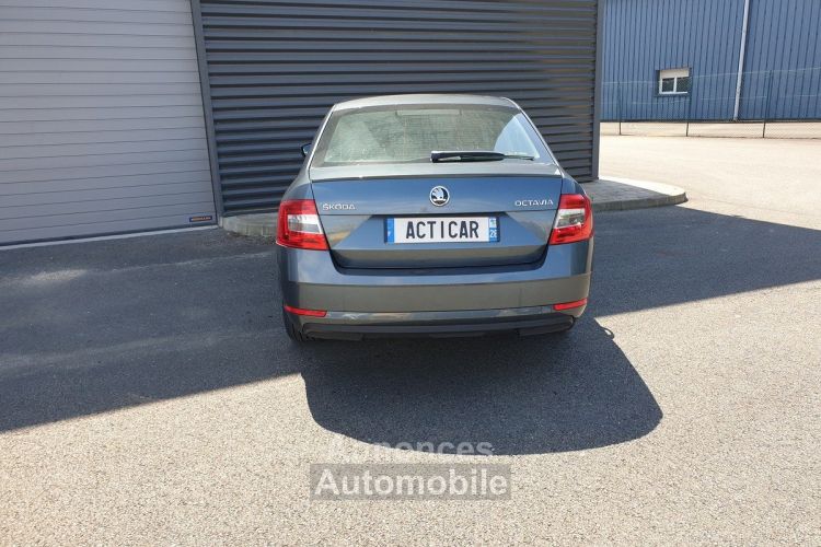 Skoda Octavia iii phase 2 1.6 tdi 116 active - <small></small> 14.990 € <small>TTC</small> - #24