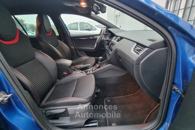 Skoda Octavia RS 2.0 TDI 184 CV SW DSG 6 / ATTELAGE / PALETTES / SUIVI D'ENTRETIEN /GARANTIE 12 MOIS - <small></small> 17.990 € <small>TTC</small> - #18