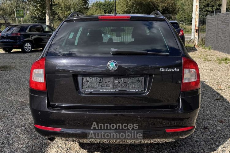 Skoda Octavia SW 1.6 CR TDi Ambiente CRUISE-PDC-CLIM-GARANTIE - <small></small> 5.890 € <small>TTC</small> - #14