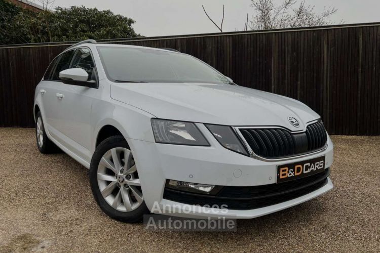 Skoda Octavia SW 1.6 CR TDi Ambition DSG - <small></small> 13.990 € <small>TTC</small> - #1