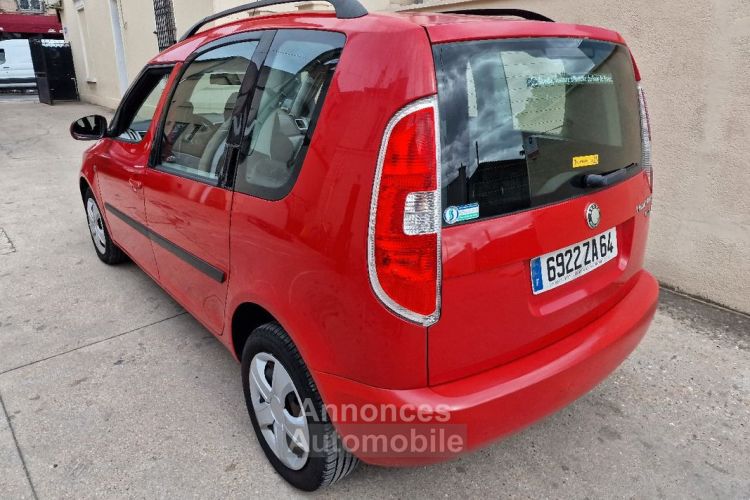 Skoda Roomster 1.4 tdi 80ch entretien a jour garantie 6-mois - <small></small> 4.950 € <small>TTC</small> - #3