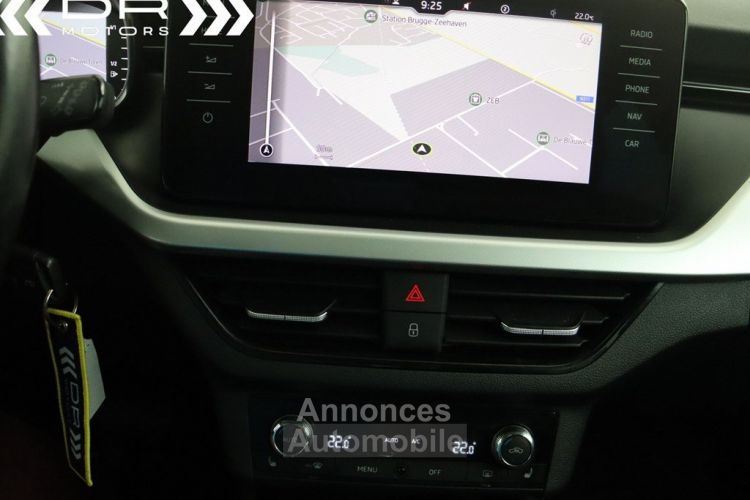 Skoda Scala 1.0TSI DSG AMBITION- NAVI - VIRTUAL COCKPIT DAB MIRROR LINK -LED - <small></small> 15.495 € <small>TTC</small> - #17