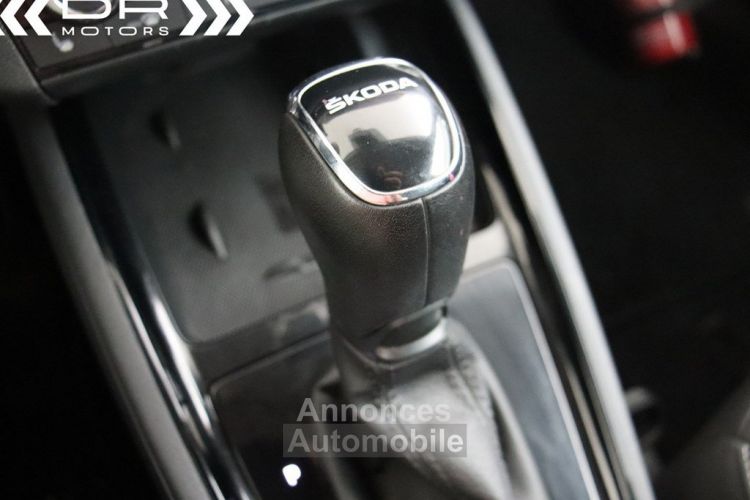 Skoda Scala 1.0TSI DSG AMBITION - NAVI VIRTUAL COCKPIT DAB MIRROR LINK -LED - <small></small> 15.995 € <small>TTC</small> - #31