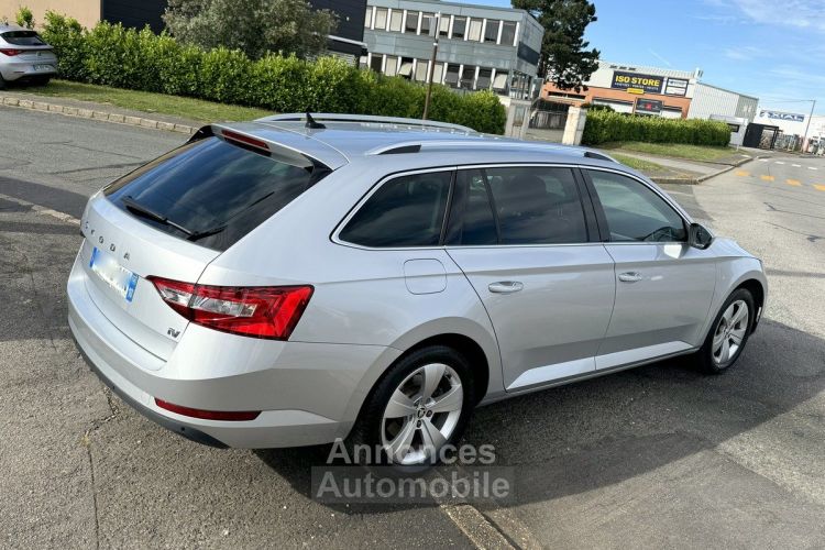 Skoda Superb 1.4 TSI 220CV BVA6 PLUG-IN BUSINESS 15000HT 04/2022 ENTRETIEN COMPLET - <small></small> 17.990 € <small>TTC</small> - #2