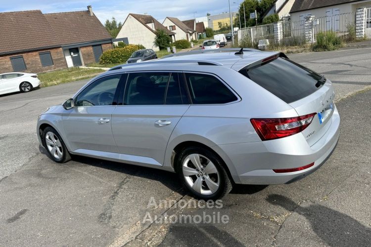 Skoda Superb 1.4 TSI 220CV BVA6 PLUG-IN BUSINESS 15000HT 04/2022 ENTRETIEN COMPLET - <small></small> 17.990 € <small>TTC</small> - #4